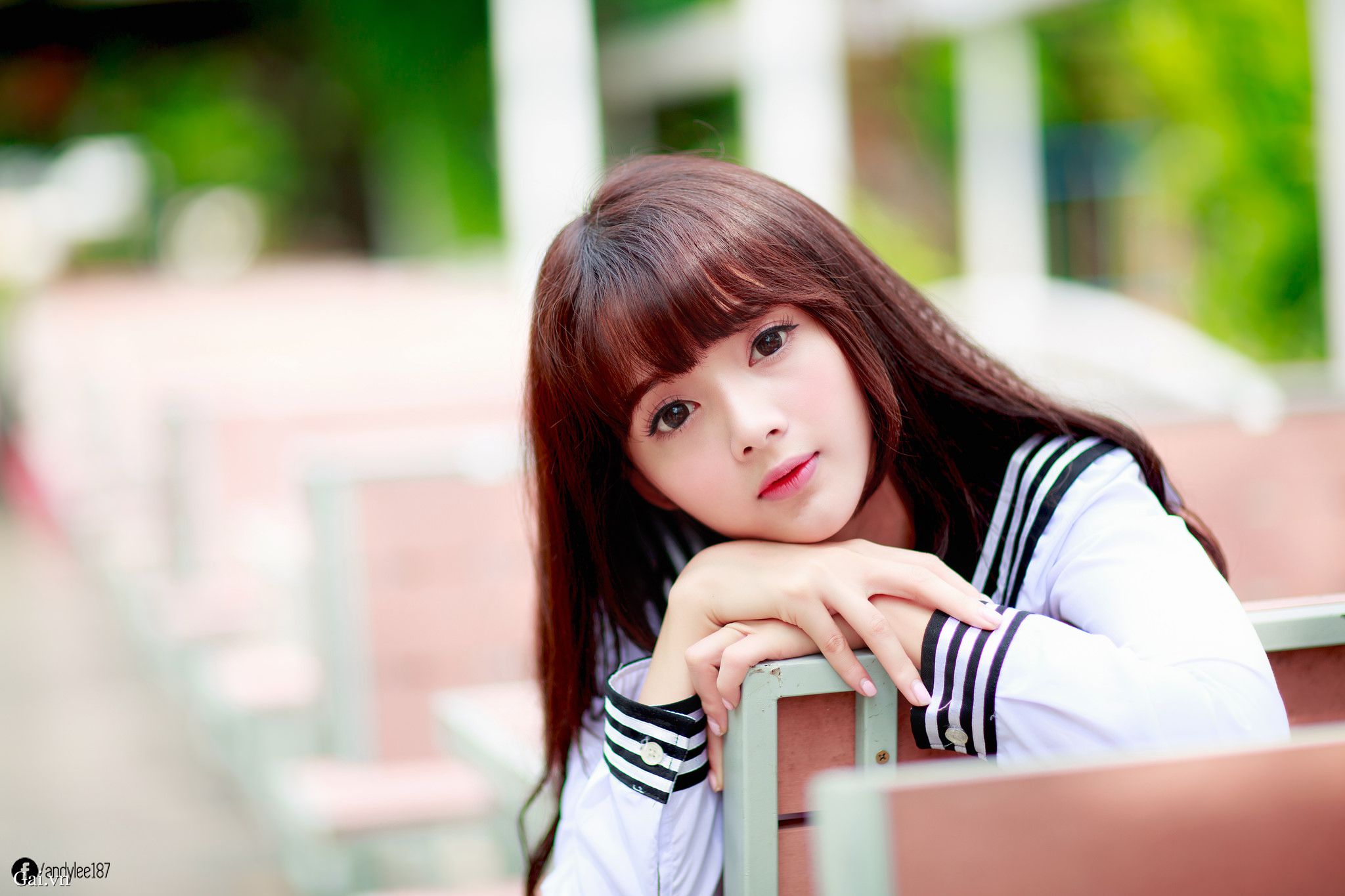 西施流眼泪翻白眼咬铁球讲解
